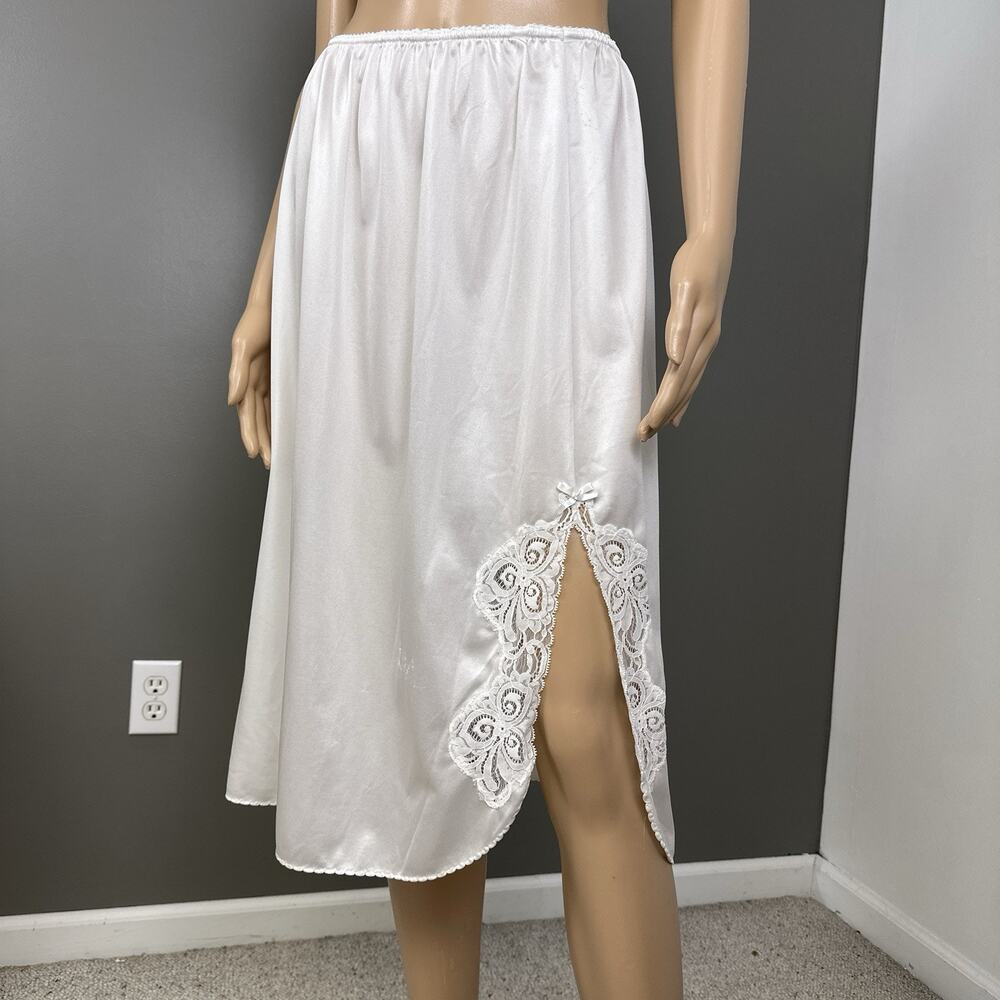 Vintage Bali Half Slip Skirt Size XL White Antron III Nylon Lace Slit USA Made - Picture 2 of 9
